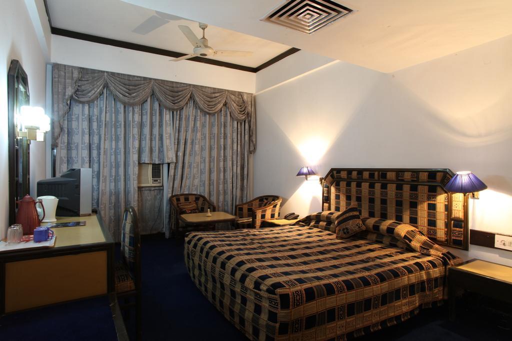 Hotel Jammu Ashok Cameră foto