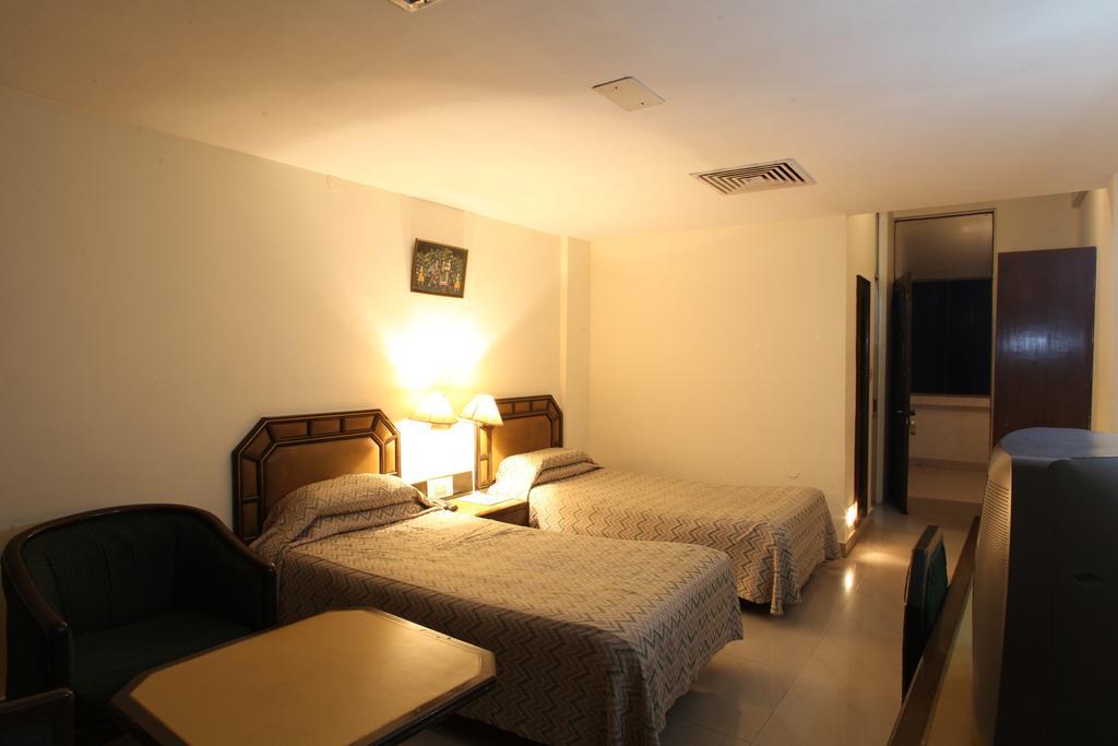 Hotel Jammu Ashok Cameră foto