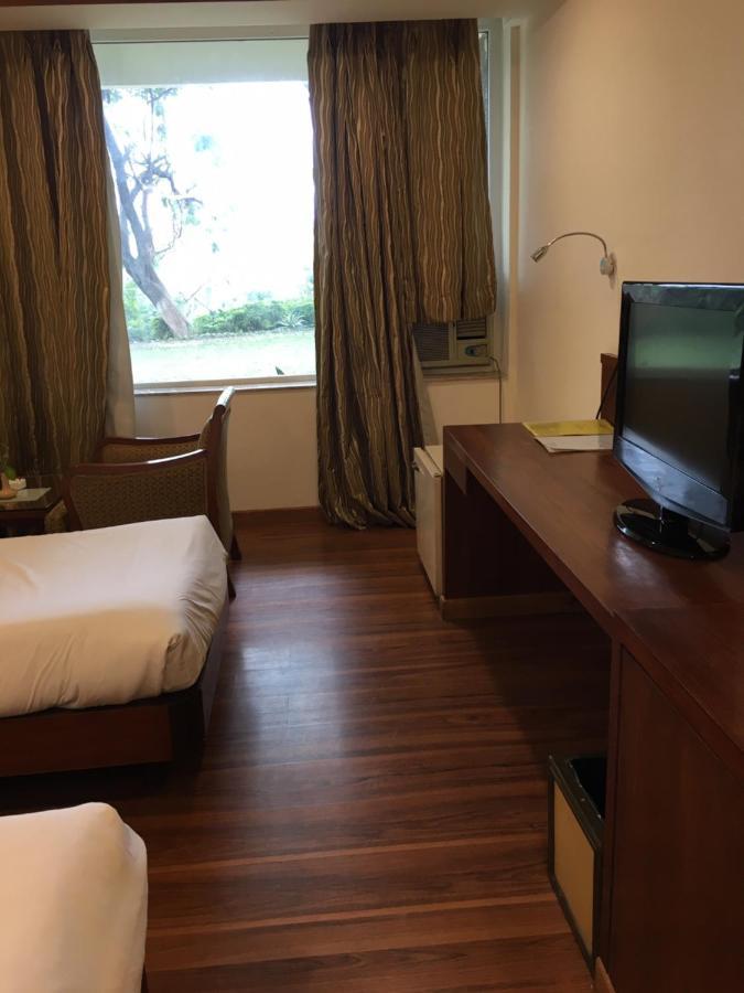 Hotel Jammu Ashok Exterior foto
