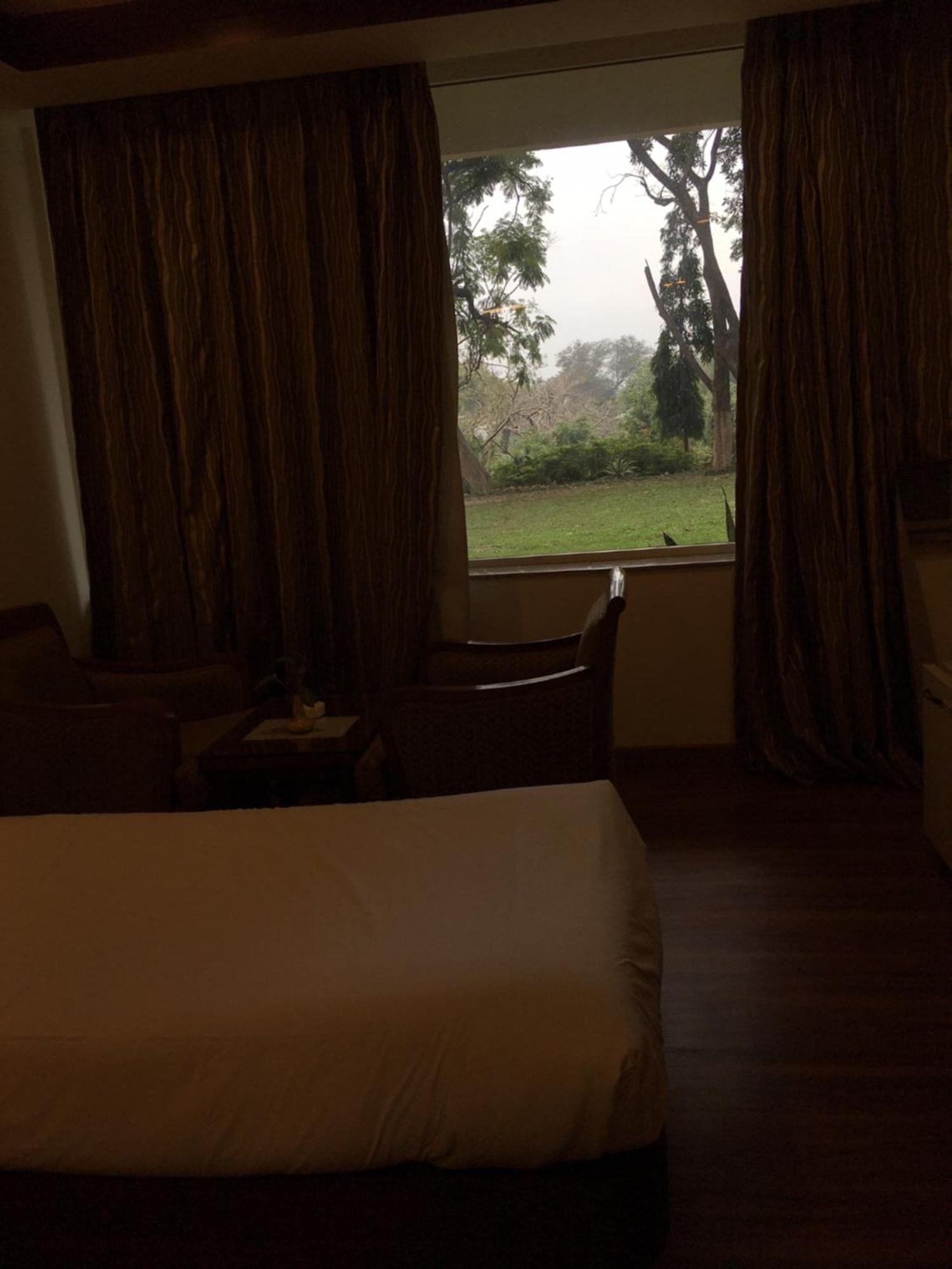 Hotel Jammu Ashok Exterior foto